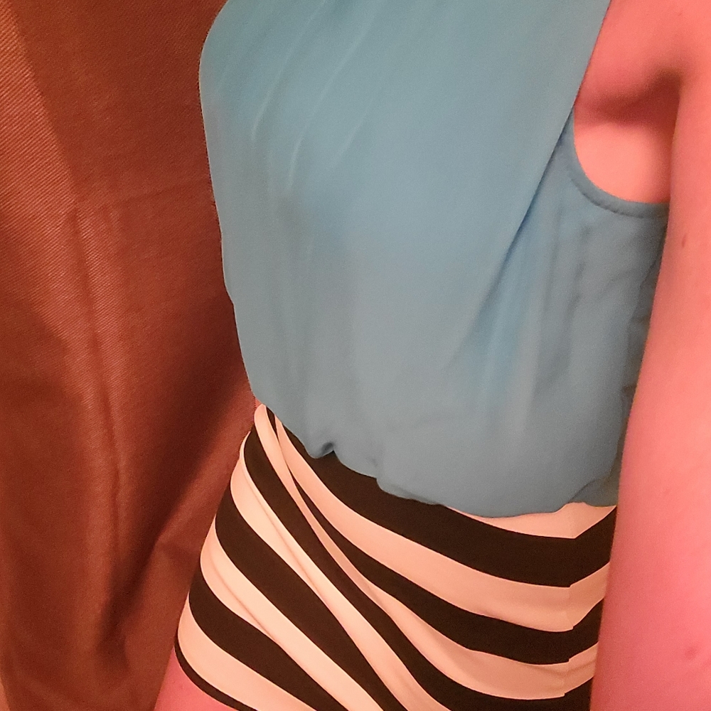 Mini Dress - Picture 4 of 5